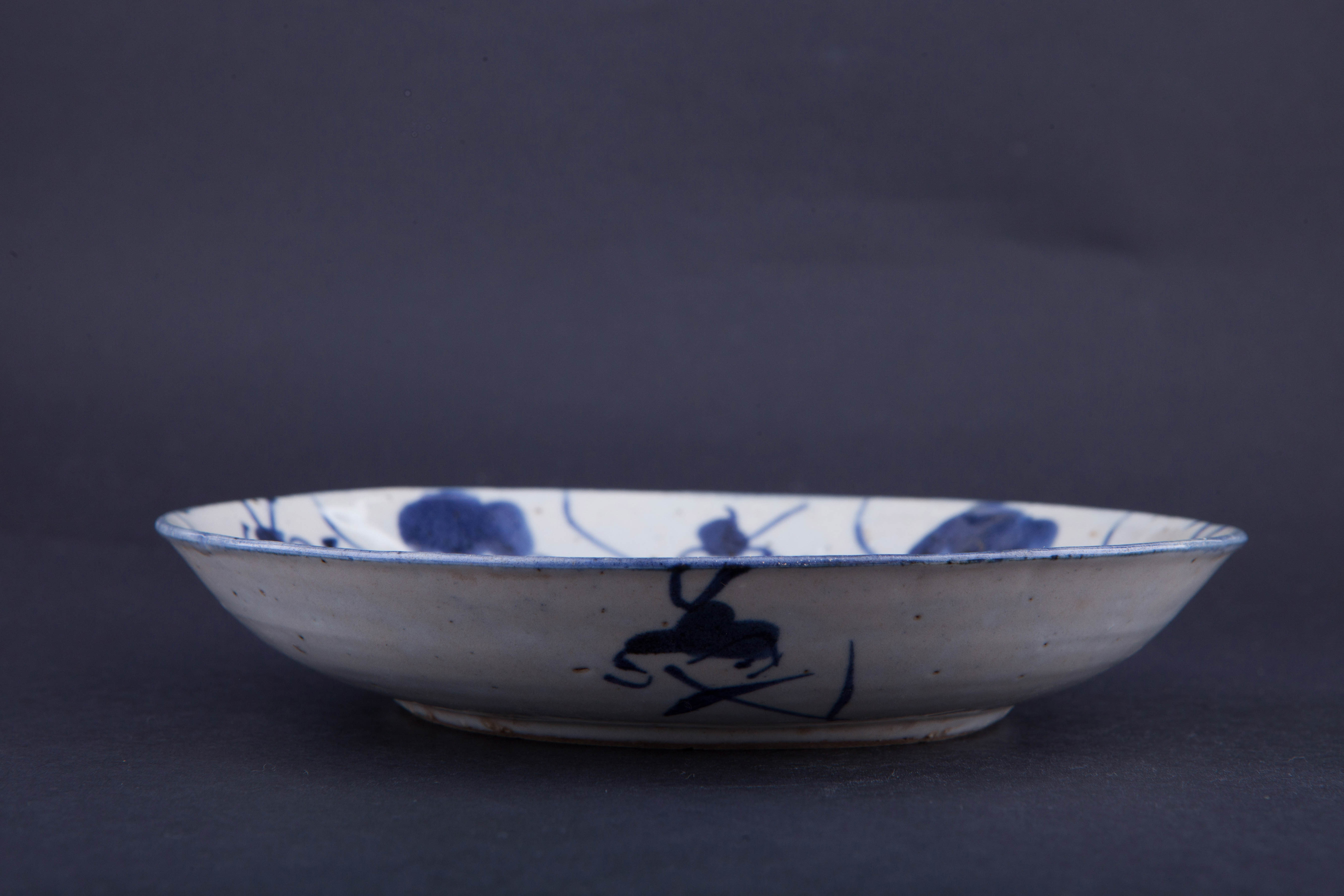 清青花灵芝花卉纹盘-71