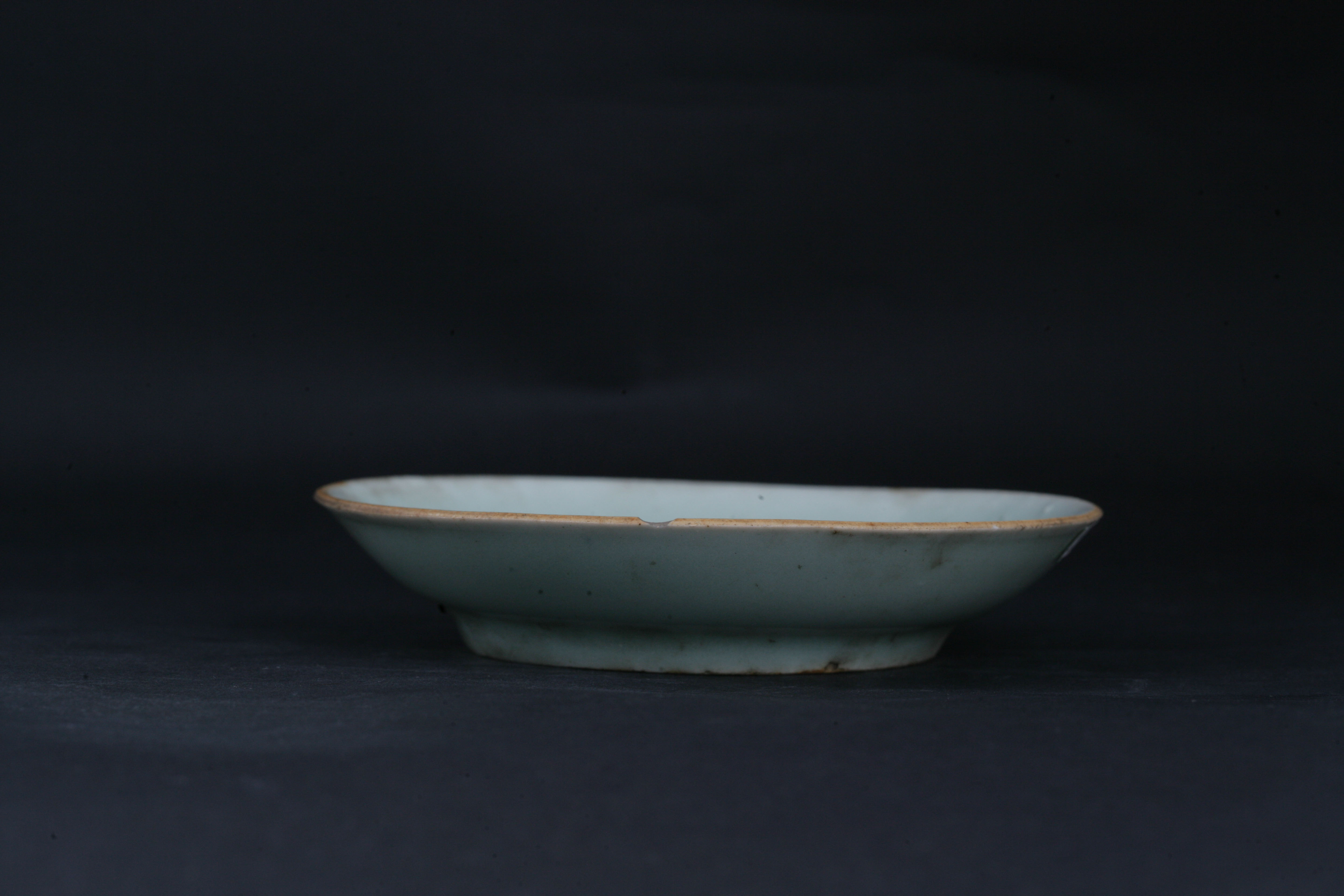 清豆青釉盘-98
