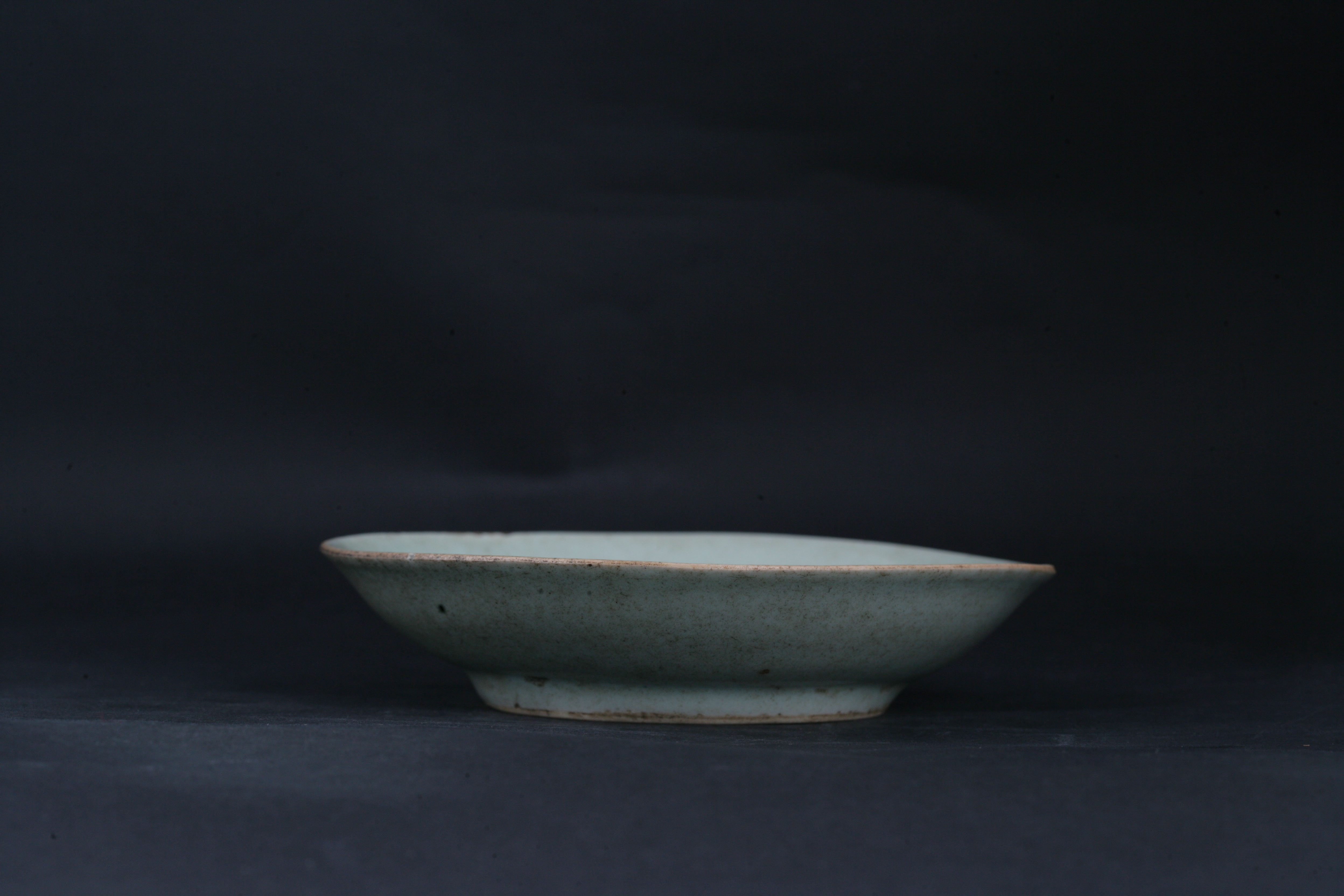 清豆青釉盘-101