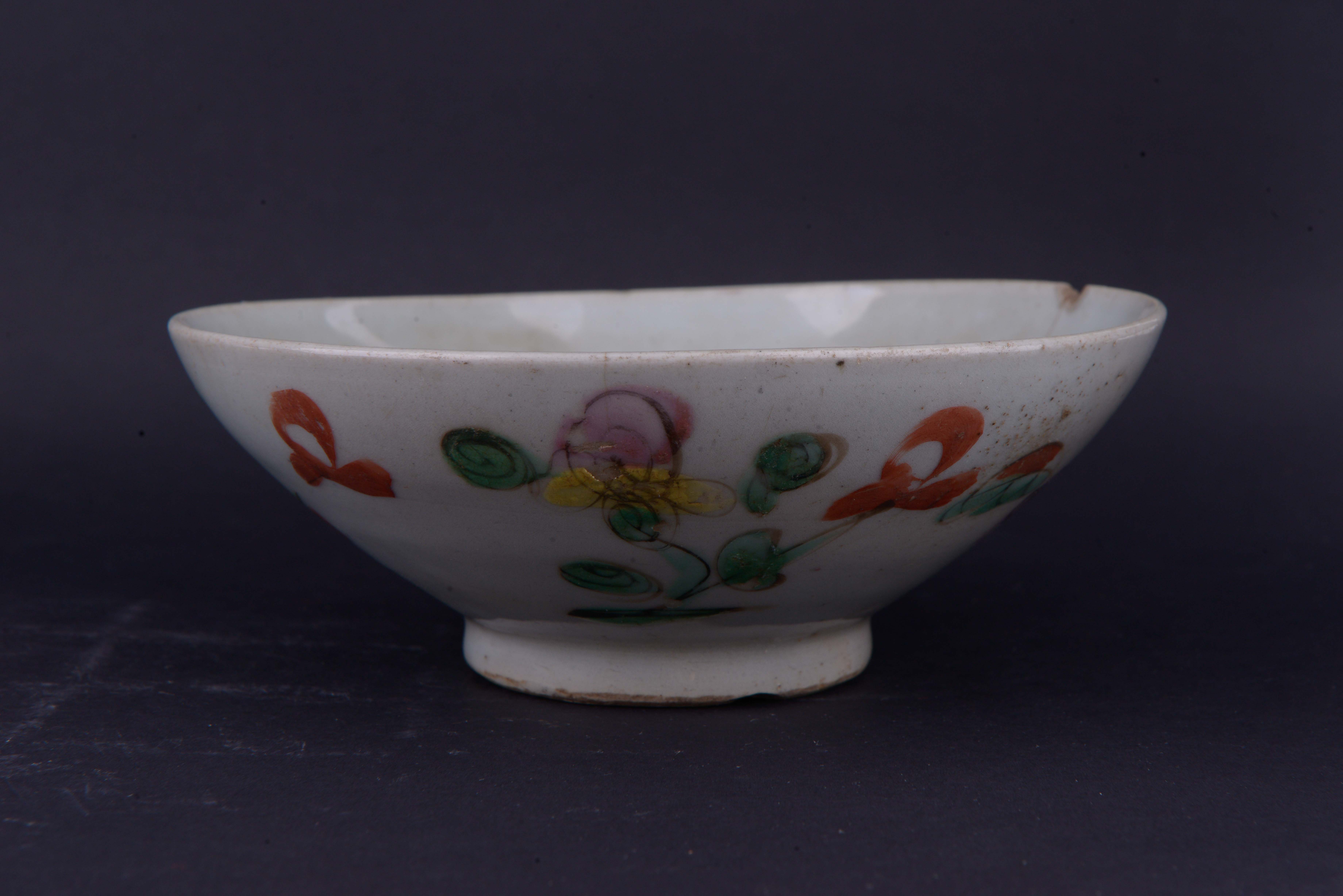 清粉彩四季花卉纹碗-194