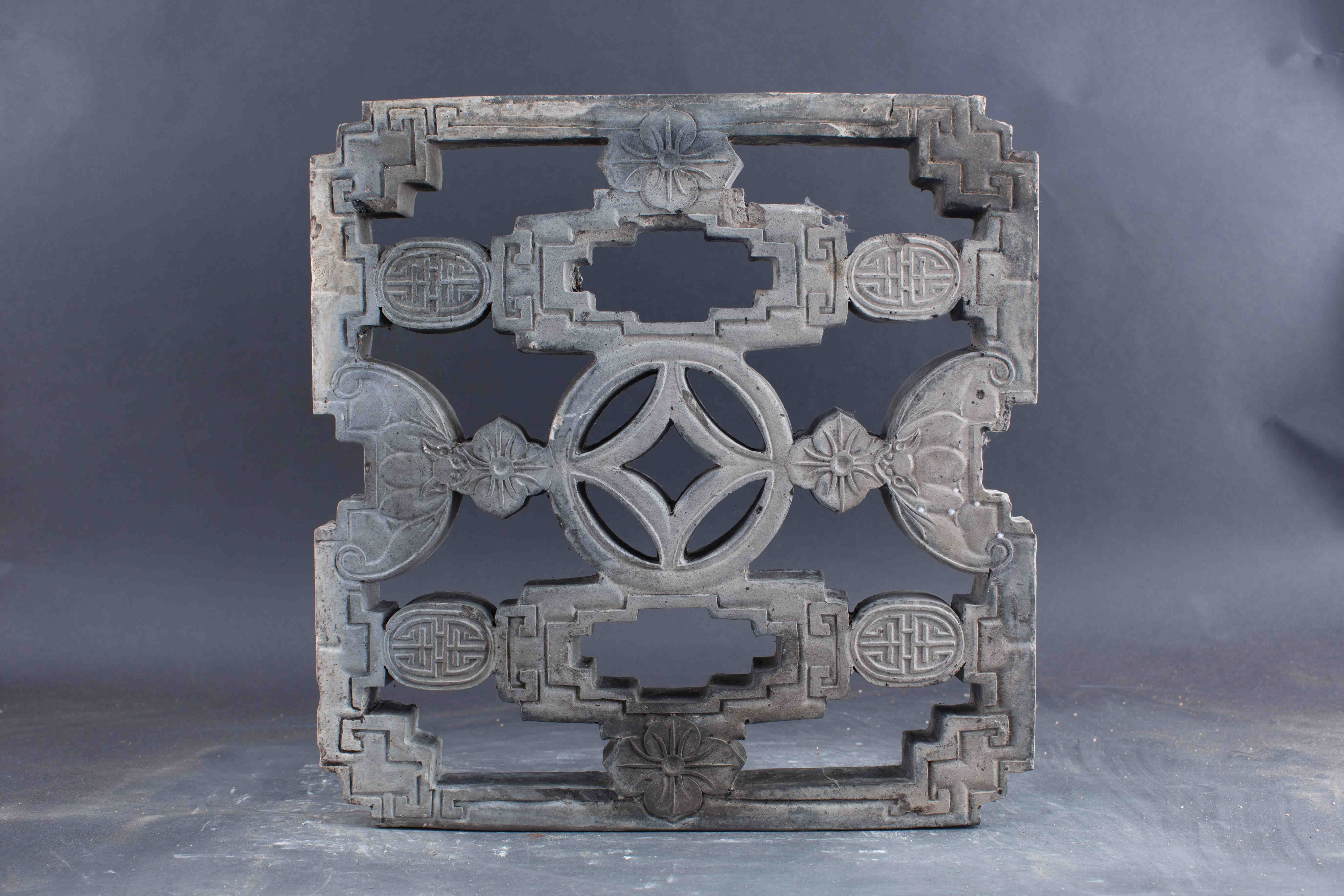 中华民国蝙蝠铜钱花草寿字纹陶花窗-16